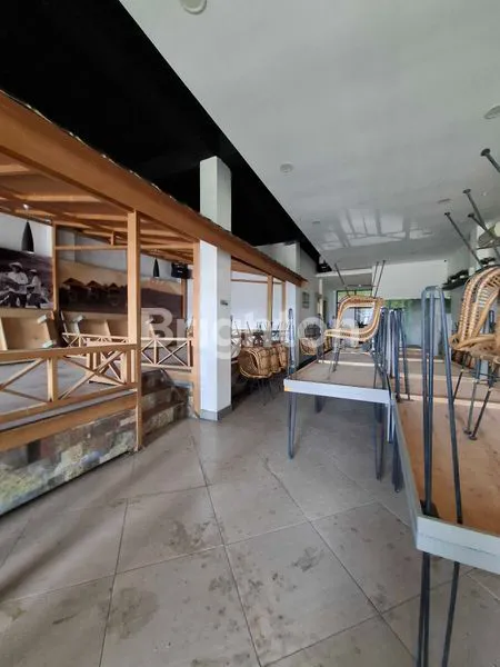 image 2 UNIT RUKO LOKASI STRATEGIS PUSAT BISNIS (2)