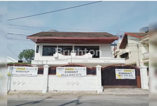 RUMAH 2 LANTAI SIAP HUNI LT 390M²