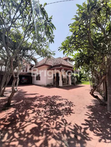 image DIJUAL RUMAH LANTAI DUA LOKASI SANGAT STRATEGIS, VIEW BAGUS DAN TENANG  (6)