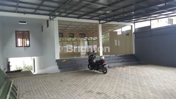 image RUMAH DISETIABUDI 490 M2 COCOK UNTUK KELUARGA BESAR (4)