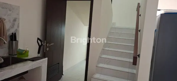 image RUMAH 2 LANTAI MEWAH MODERN CLUSTER ALAM SIGNATURE SUVARNA SUTERA (5)