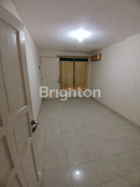 image RUMAH WISMA PERMAI SURABAYA TIMUR (2 RUMAH JADI SATU) (5)