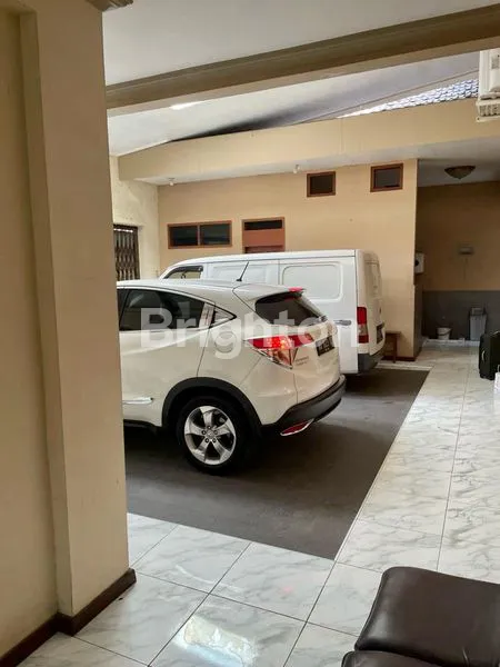 image RUMAH MEWAH DI SOLO, FULL FURNISHED (7)