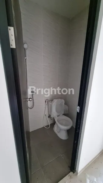 image HUNIAN NYAMAN DI EASTERN PARK DEPAN CLUB HOUSE, SIAP HUNI (5)