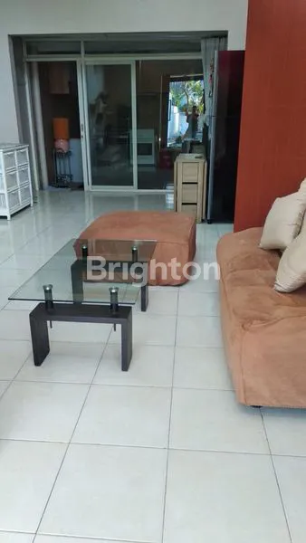 image RUMAH PALMA CLASSICA CITRALAND SIAP HUNI LOKASI STRATEGIS (2)