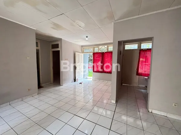 image RUMAH DI JABABEKA CIKARANG  (2)