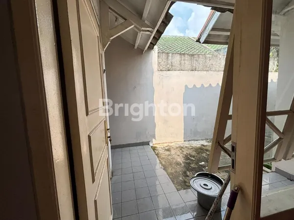 image RUMAH DI JABABEKA CIKARANG  (6)