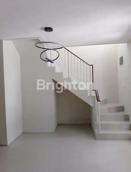 image RUMAH BARU SEMI FURNISH NORTHWEST CITRALAND DEKAT GRAHA NATURA, GRAND PAKUWON DAN UC (3)