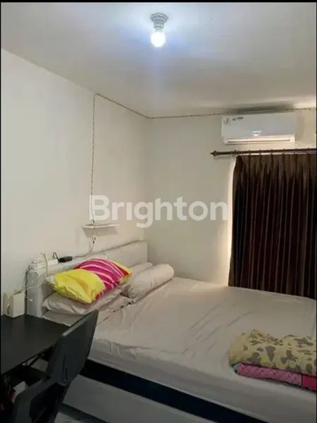 image RUMAH DI JADE HAMLET - MENGANTI GRESIK (4)