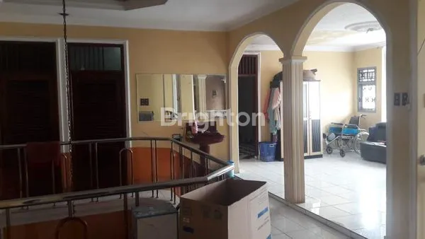 image RUMAH 2 LT DI TOMANG, JAKARTA BARAT (3)