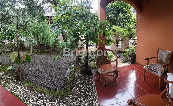 image RUMAH POSISI HOOK NYAMAN DAN ASRI DEKAT PINTU TOL (8)