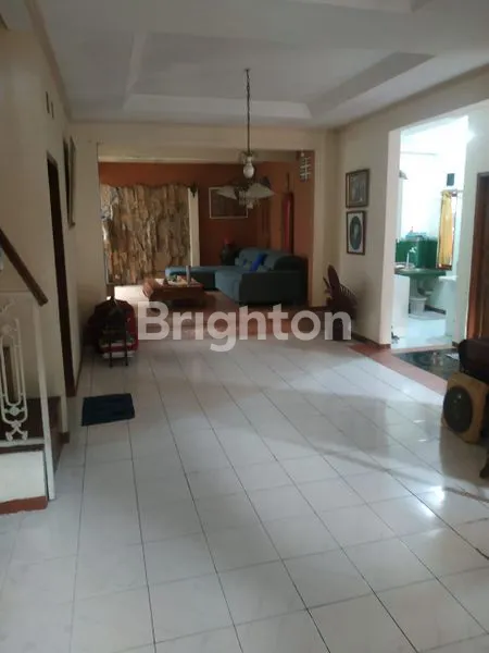 image RUMAH POSISI HOOK NYAMAN DAN ASRI DEKAT PINTU TOL (6)