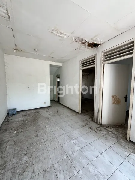 image HITUNG TANAH RUMAH DARMO INDAH BARAT SURABAYA BARAT (2)