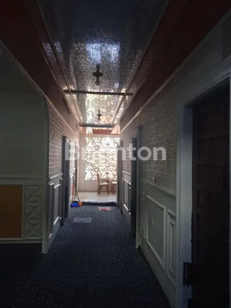 image RUMAH MEWAH 8KT LT 682M2 PERTAMINA GOLF (4)