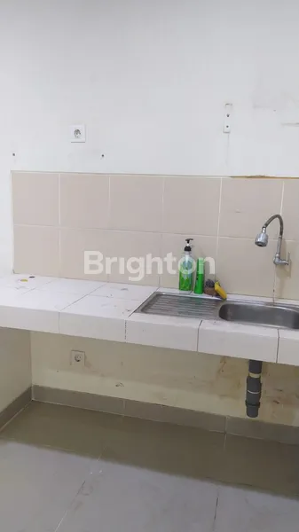 image RUMAH DI CLUSTER VERDI SYMPHONIA GADING SERPONG (7)