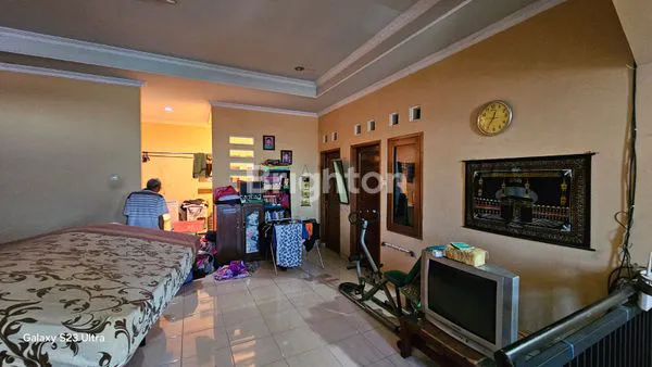 image SERIUS, CEPAT! EMPU KANWA RAYA (3)