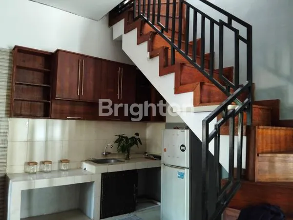 image RUMAH SEMI FURNISHED DALAM KOMPLEK ONE GATE KEROBOKAN (3)