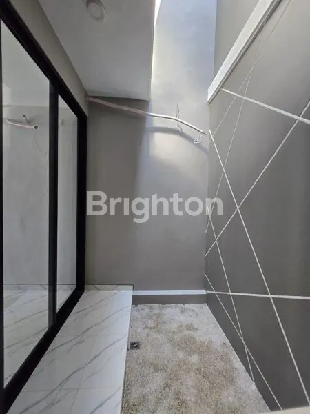 image RUMAH GRESS 2 LANTAI MINIMALIS, PANTAI MENTARI, KENJERAN (3)