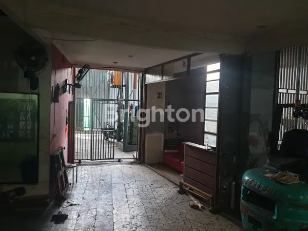 image DI JUAL BANGUNAN 2 LANTAI DI PINGGIR JALAN UTAMA JLN.KH HASYIM ASHARI , NEROGTOG, PINANG , TANGGERANG  (3)