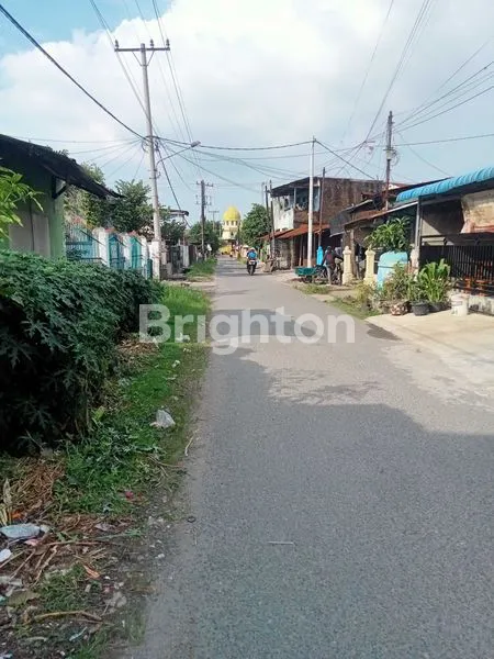 image RUMAH DI JL. ISTIQOMAH HELVETIA (6)