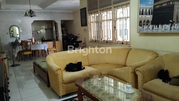 image RUMAH HUNIAN DI TENGAH KOTA DEPOK BEJI (8)