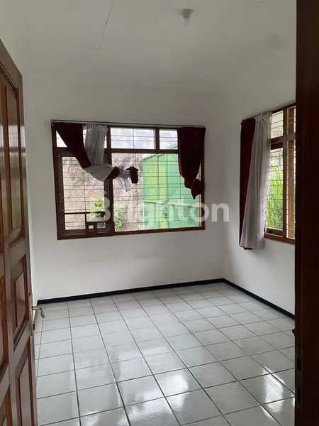 image RUMAH DI MALENGGANG, TIDAR BAWAH (3)