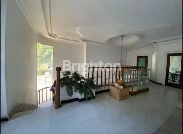 image RUMAH EKS KANTOR NOL JALAN RAYA JEMURSARI DEKAT A YANI (3)