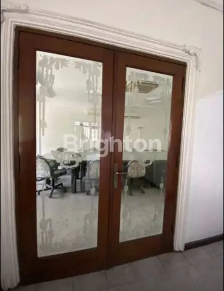 image RUMAH EKS KANTOR NOL JALAN RAYA JEMURSARI DEKAT A YANI (4)