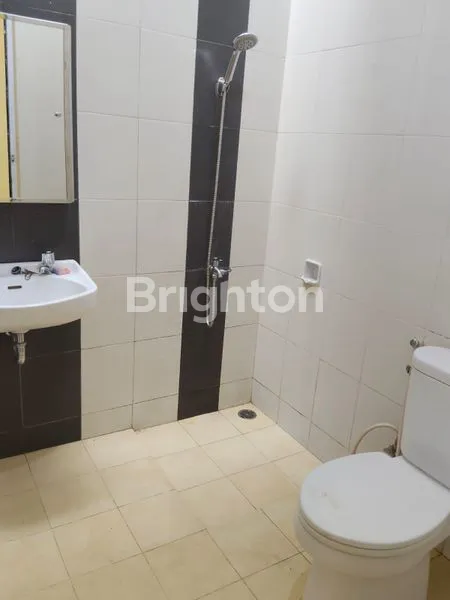 image RUMAH CANTIK LT 162 METER SIAP HUNI DI GREEN VALLEY SENTUL CITY BOGOR (4)