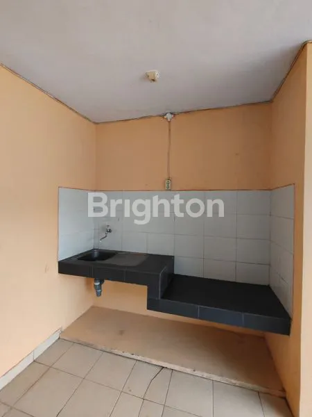 image RUMAH CANTIK LT 162 METER SIAP HUNI DI GREEN VALLEY SENTUL CITY BOGOR (6)