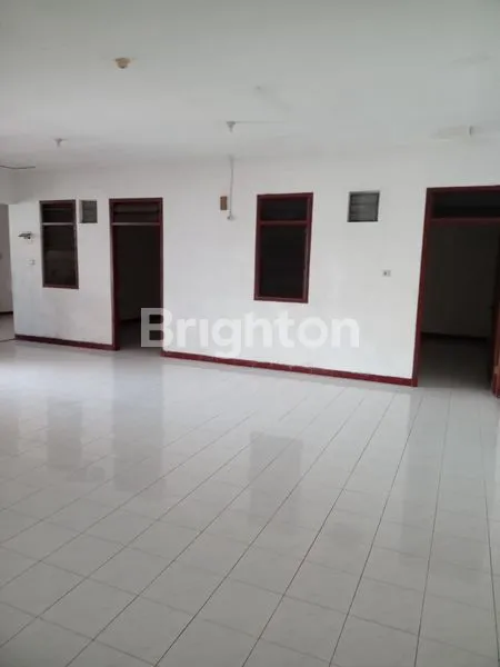 image EX KANTOR SIMPANG DARMO PERMAI SELATAN (3)