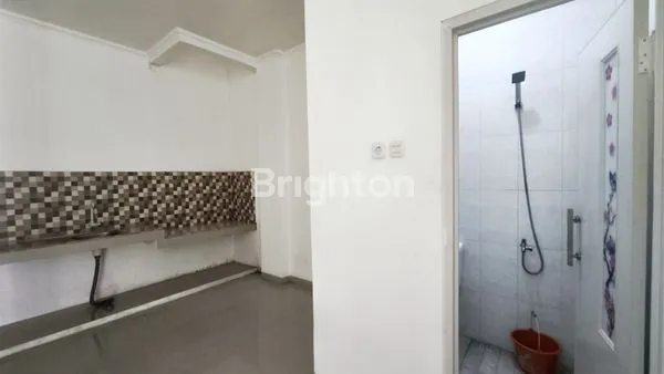 image RUMAH BARU MINIMALIS 2 LANTAI  DEPAN TAMAN DI GADING GRIYA LESTARI JAKARTA BARAT (4)