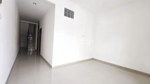 image RUMAH BARU MINIMALIS 2 LANTAI  DEPAN TAMAN DI GADING GRIYA LESTARI JAKARTA BARAT (3)