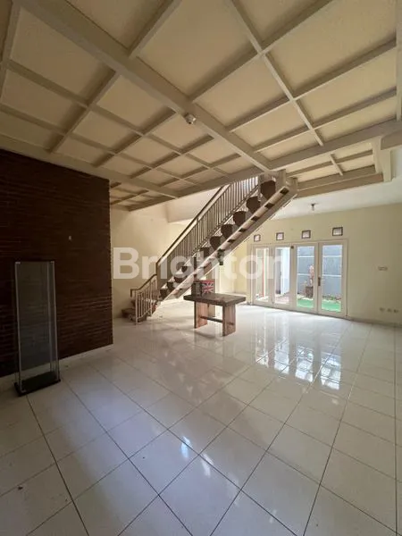 image RUMAH MODERN MINIMALIS, CLUSTER GRIYA PURWA ASRI, CINUNUK, BANDUNG (2)