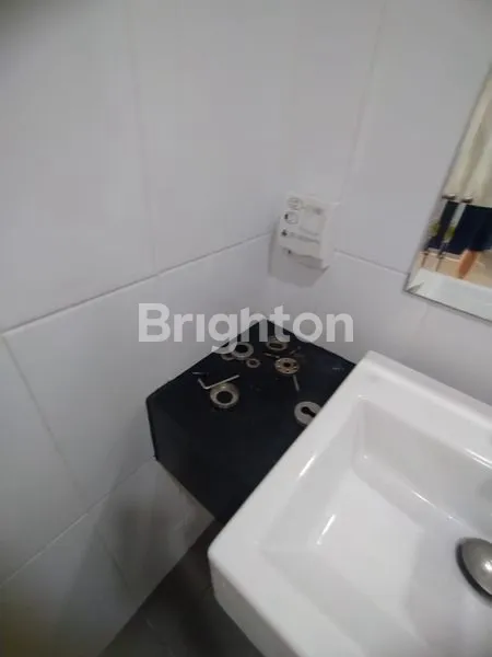 image RUMAH 2 LANTAI MODERN DI CLUSTER VERDI SYMPHONIA SUMMARECON GADING SERPONG – SIAP  HUNI! (5)