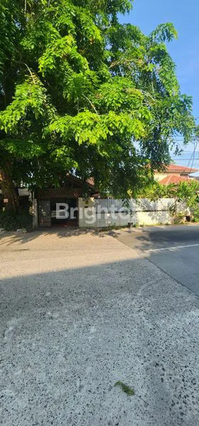 image DIJUAL RUMAH HITUNG TANAH LOKASI STRATEGIS RAWAMANGUN (1)