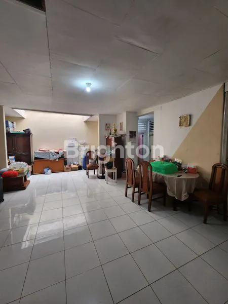 image DIJUAL RUMAH HITUNG TANAH LOKASI STRATEGIS RAWAMANGUN (7)
