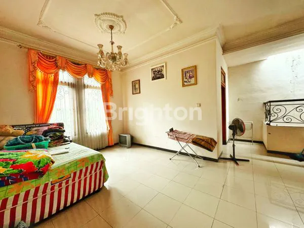 image DIJUAL RUMAH MEWAH 2 LANTAI DI CEMPAKA PERMAI, PADANG SAMBIAN - DENPASAR BARAT (5)