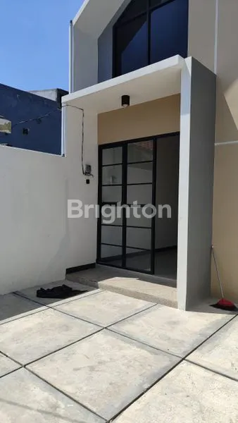 image DIJUAL RUMAH BARU WONOREJO SELATAN (2)