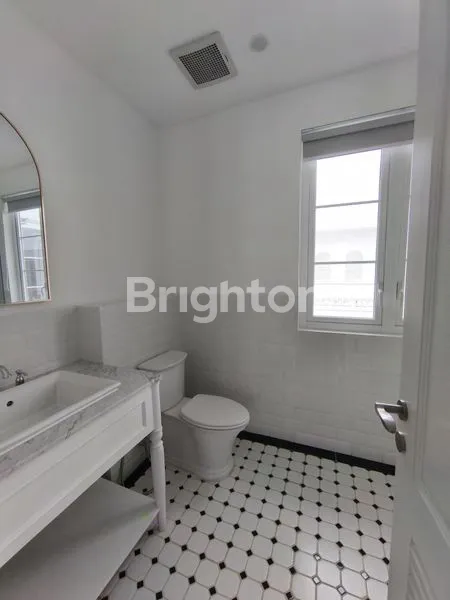 image VILLA BRAND NEW MEDITERRANEAN STYLE 3BR DI UMALAS (8)