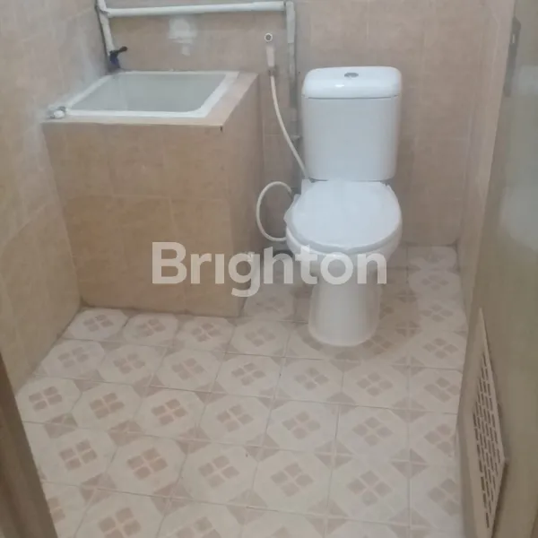 image DISEWAKAN RUKO SIAP PAKAI DI BHAKTI HUSADA COCOK UNTUK KANTOR  (8)