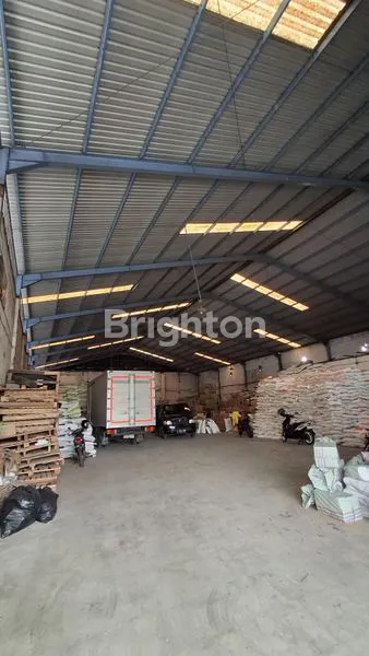 image GUDANG DAN PABRIK SIAP PAKAI DI KOTA MALANG (4)