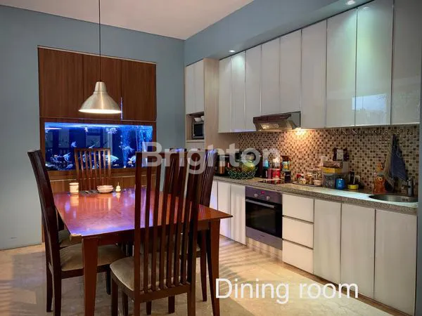image RUMAH ELITE DI TULODONG BAWAH JAKARTA SELATAN SIAP HUNI  (2)