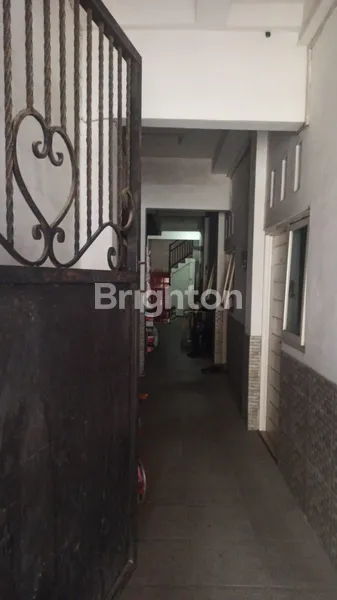 image KOS BABATAN TENGAH WIYUNG SURABAYA (3)