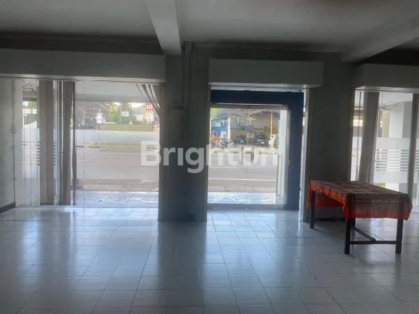 RUKO STRATEGIS 163M² DI RING ROAD UTARA, DEKAT BANDARA ADISUCIPTO