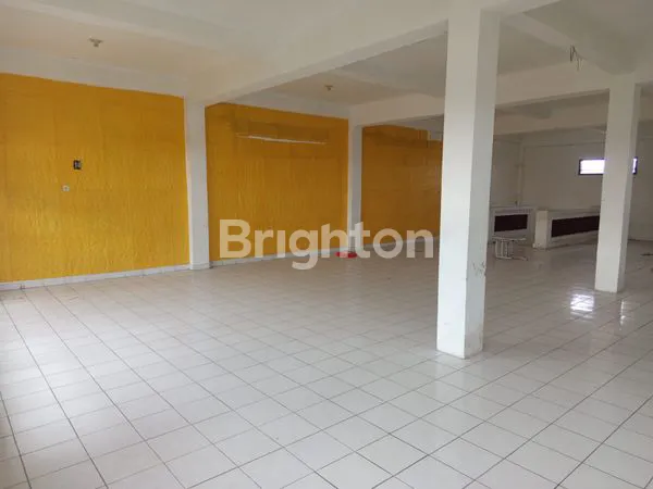 image SEWA RUKO 3 LANTAI LT 600M² DENPASAR (2)