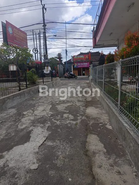 image SEWA RUKO 3 LANTAI LT 600M² DENPASAR (5)