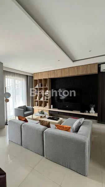 image RUMAH PREMIUM 2 LANTAI PARAMOUNT PETALS  CLUSTER LILY- AKSES TOL LANGSUNG (2)
