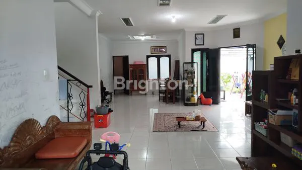 image RUMAH DIJUAL DI JL. IMAM BONJOL (3)
