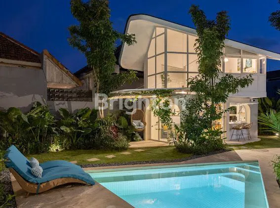 image VILLA BUTIK MEWAH SANUR - BISNIS VILLA READY INCOME 95% OKUPANSI\N\NNOTE: THIS 58-CHARACTER TITLE EFFECTIVELY HIGHLIGHTS:\N- PROPERTY TYPE (VILLA BUTIK)\N- LUXURY ASPECT (MEWAH)\N- PRIME LOCATION (SANUR)\N- BUSINESS POTENTIAL (BISNIS VILLA)\N- HIGH OCCUPA (1)